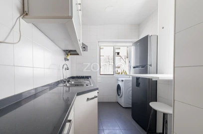 Apartamento T2 para Venda em Venteira