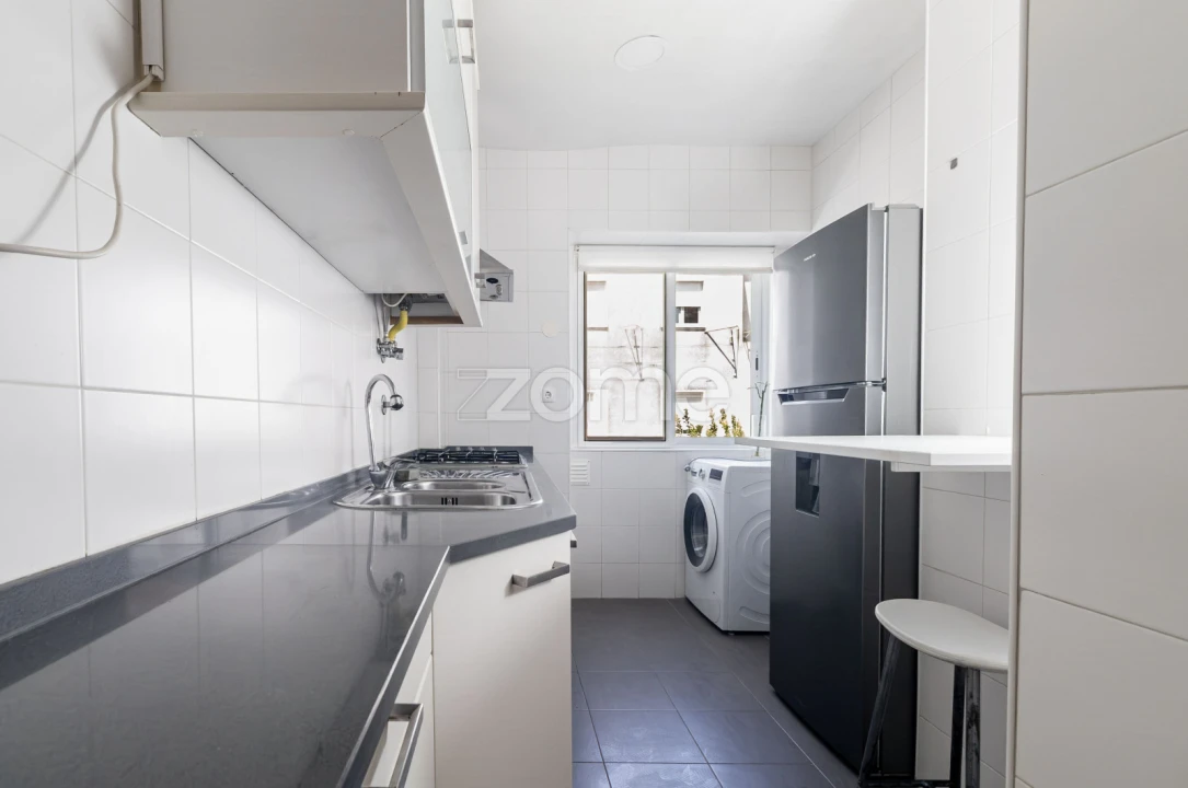 Apartamento T2 para Venda em Venteira Foto 12