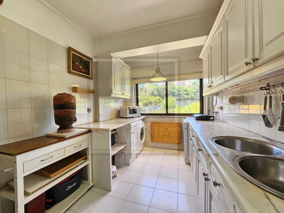 Apartamento T2 para Venda em Carnaxide e Queijas Foto 3