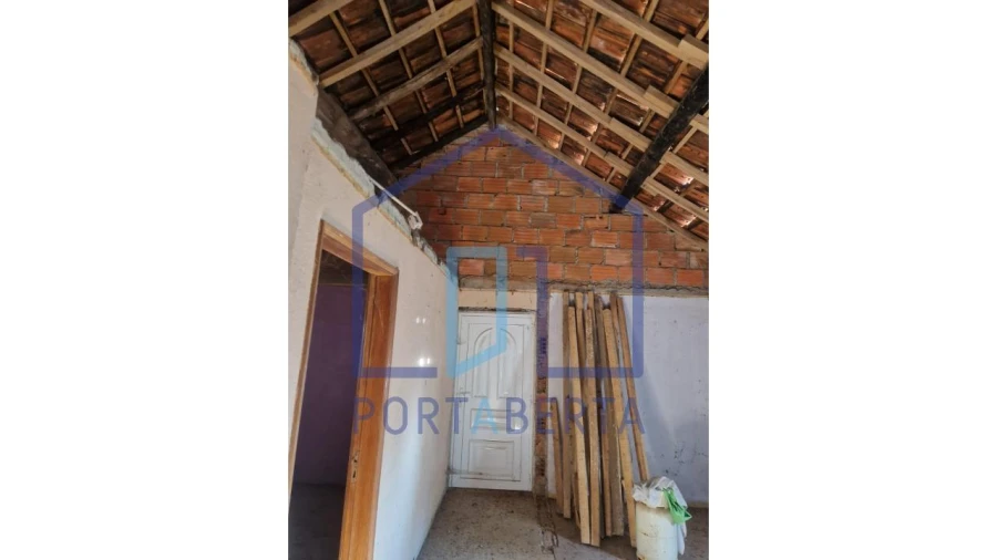 Moradia T2 para Venda em Aguas Frias Foto 10