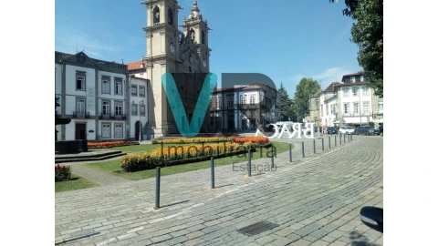 Negócio para Venda em Braga (São José de São Lázaro e São João do Souto)
