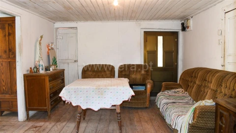 Moradia T2 para Venda em Baião (Santa Leocádia) e Mesquinhata