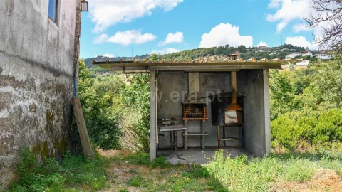 Moradia T2 para Venda em Baião (Santa Leocádia) e Mesquinhata