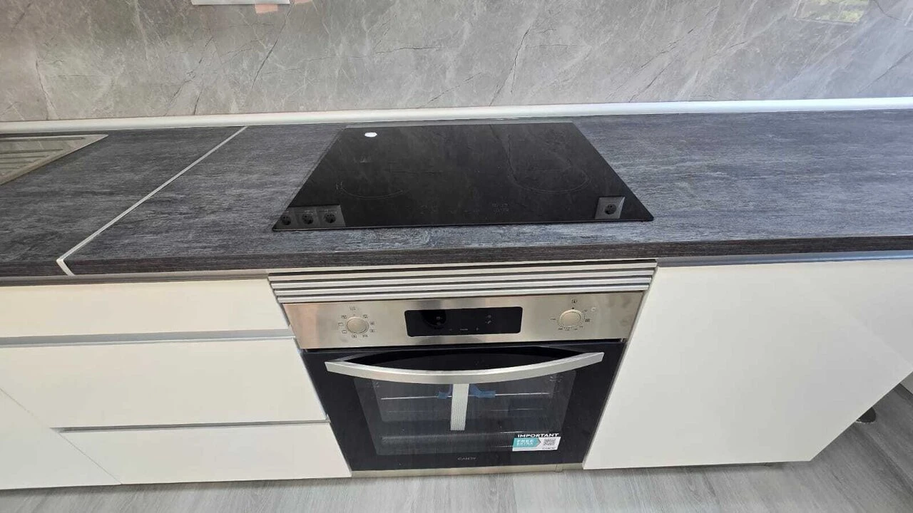 Apartamento T2 para Venda em Corroios Foto 11