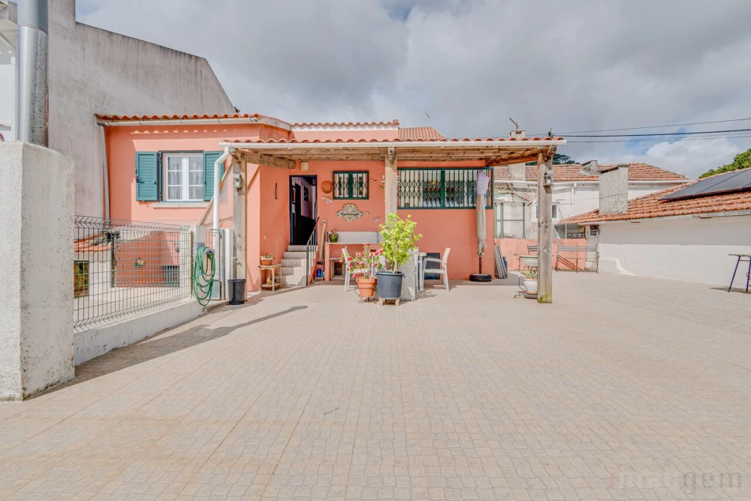 Moradia T2 para Venda em Santa Maria e São Miguel, São Martinho, São Pedro Penaferrim Foto 21