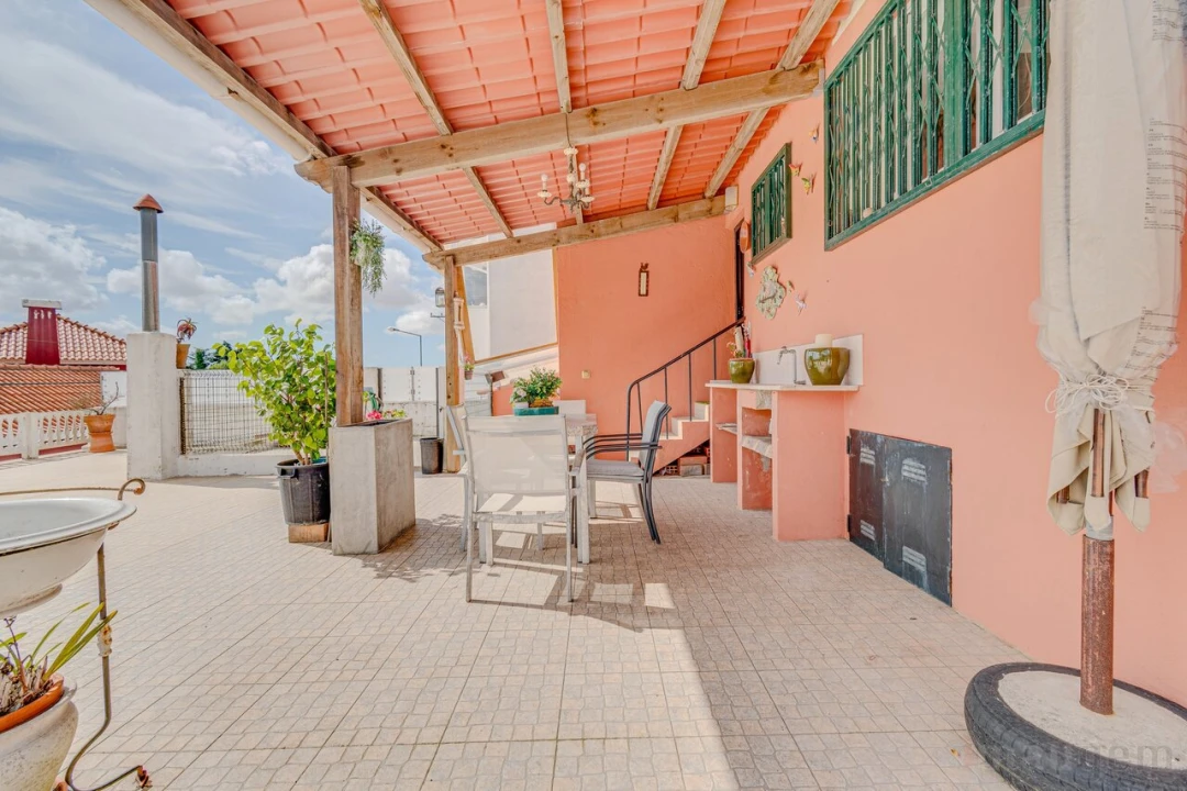 Moradia T2 para Venda em Santa Maria e São Miguel, São Martinho, São Pedro Penaferrim Foto 25