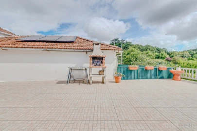 Moradia T2 para Venda em Santa Maria e São Miguel, São Martinho, São Pedro Penaferrim