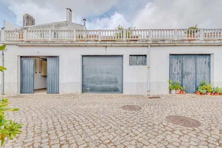 Moradia T2 para Venda em Santa Maria e São Miguel, São Martinho, São Pedro Penaferrim Foto 28