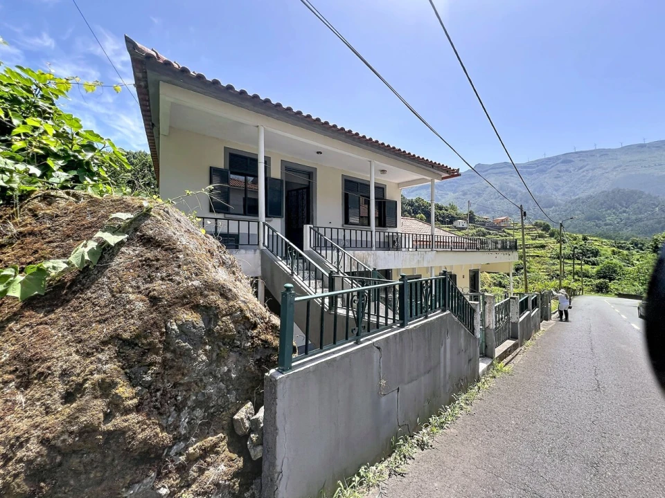 Moradia T3 para Venda em São Vicente Foto 6