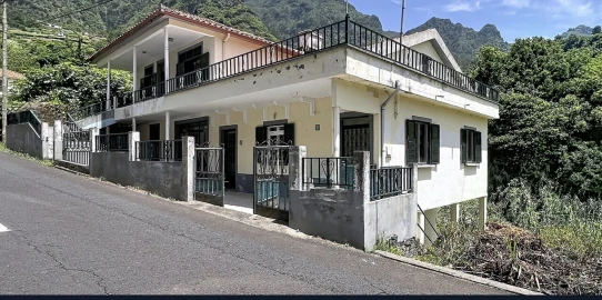Moradia T3 para Venda em São Vicente