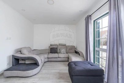 Moradia T3 para Venda em Vialonga