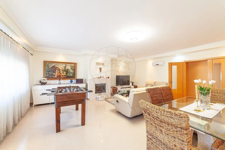 Apartamento T3 para Venda em Fernao Ferro Foto 5