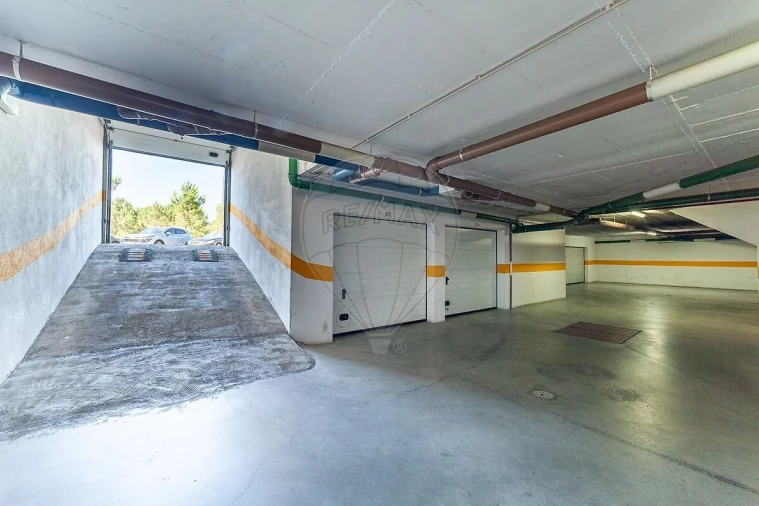 Apartamento T3 para Venda em Fernao Ferro Foto 22