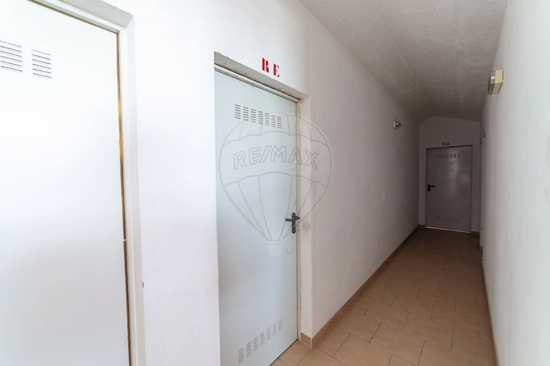 Apartamento T3 para Venda em Fernao Ferro Foto 21