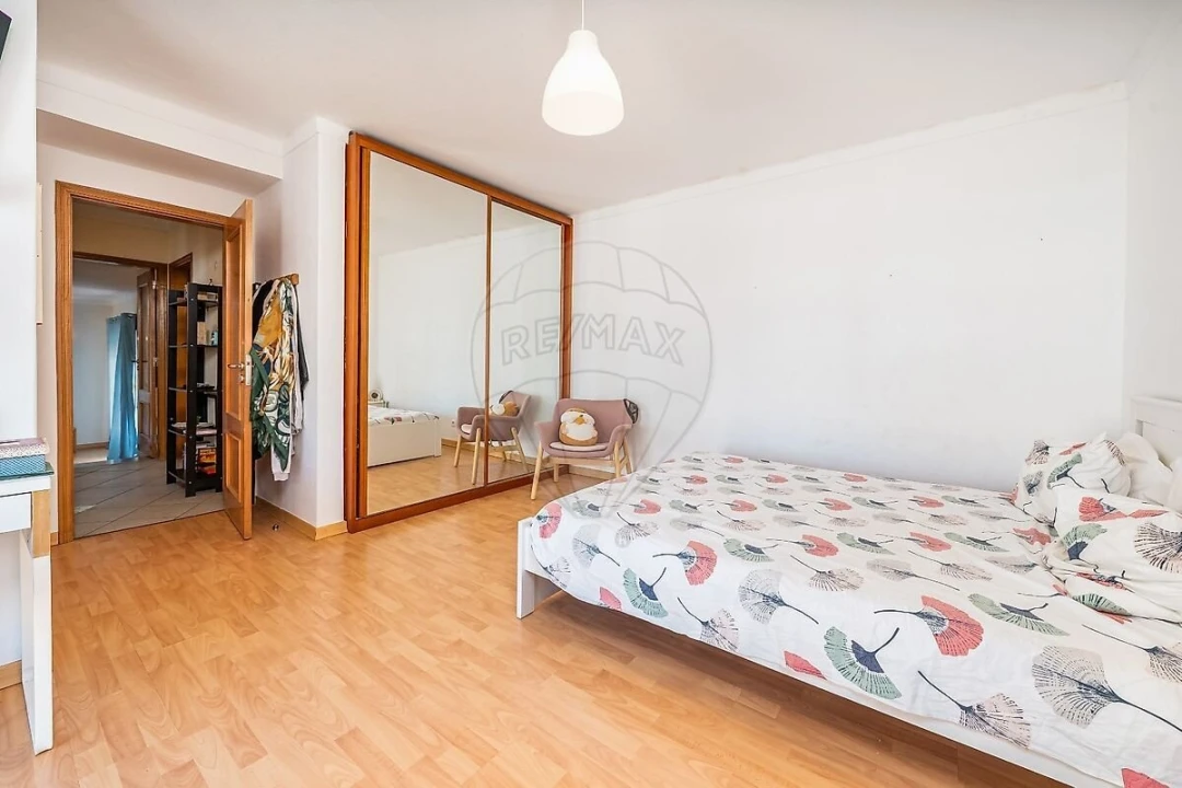 Moradia T4 para Venda em Portimão Foto 25