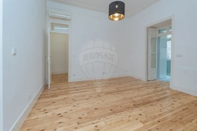 Apartamento T2 para Venda em Santo António