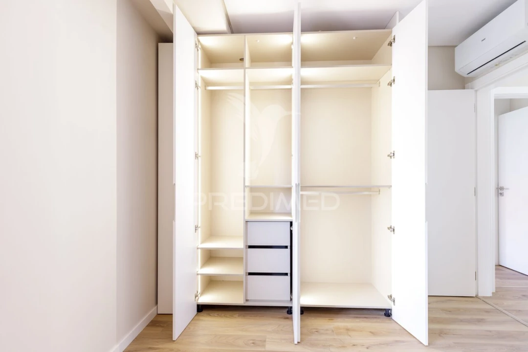 Apartamento T2 para Venda em Santa Iria de Azoia, São João da Talha e Bobadela Foto 22