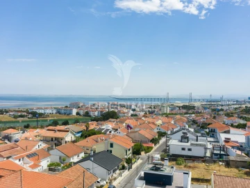 Apartamento T2 para Venda em Santa Iria de Azoia, São João da Talha e Bobadela