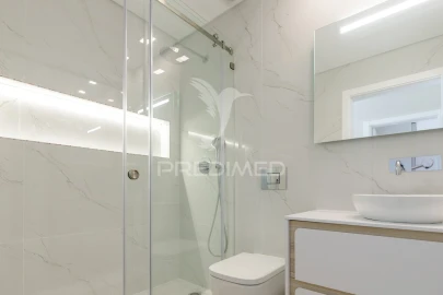 Apartamento T2 para Venda em Santa Iria de Azoia, São João da Talha e Bobadela