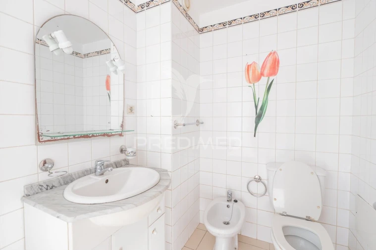 Apartamento T3 para Venda em Caniço Foto 24