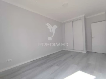 Apartamento T2 para Venda em Corroios