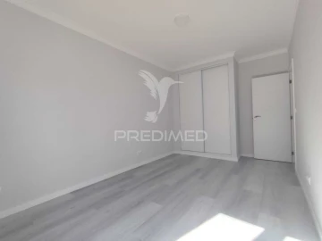 Apartamento T2 para Venda em Corroios