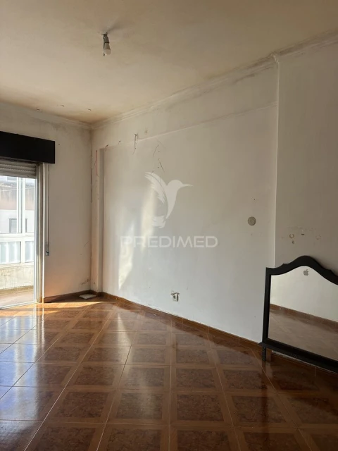 Apartamento T3 para Venda em Mina de Água