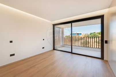 Moradia T4 para Venda em Lagos (São Sebastião e Santa Maria)