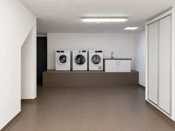 Moradia T6 para Venda em Algoz e Tunes
