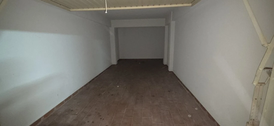 Garagem para Venda em Porches Foto 5