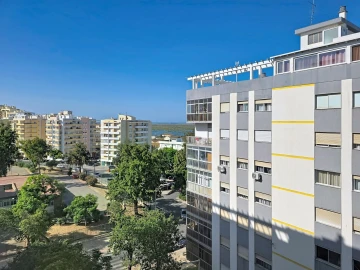 Apartamento T2 para Venda em Faro (Sé e São Pedro)