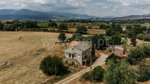 Quinta T0 para Venda em Fundão, Valverde, Donas, A. Joanes, A. Nova Cabo