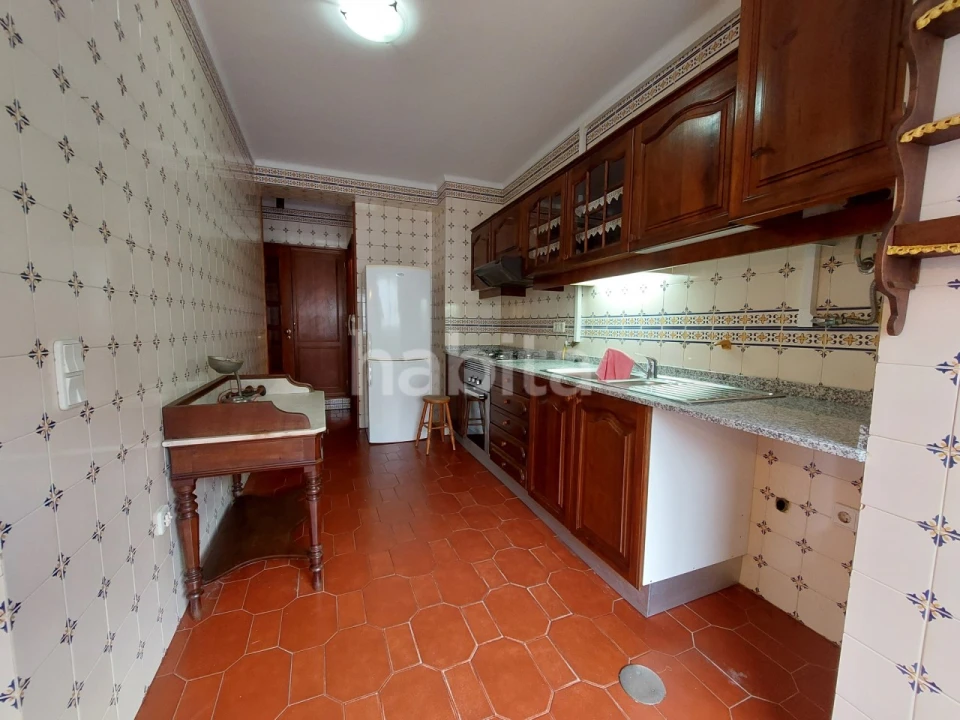 Apartamento T4 para Venda em Glória e Vera Cruz Foto 9