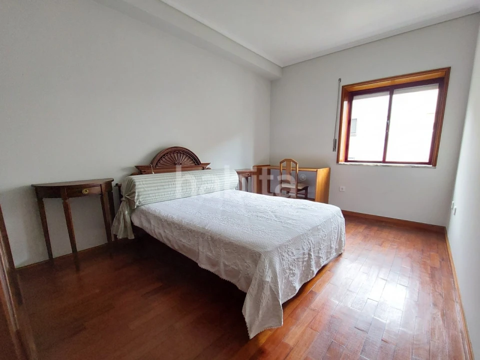 Apartamento T4 para Venda em Glória e Vera Cruz Foto 13