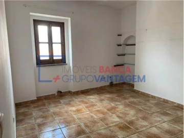 Apartamento T4 para Venda em Évora (São Mamede, Sé, São Pedro e Santo Antão)