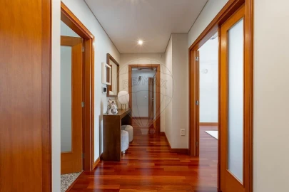 Apartamento T3 para Venda em Cidade da Maia