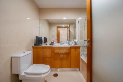 Apartamento T3 para Venda em Cidade da Maia