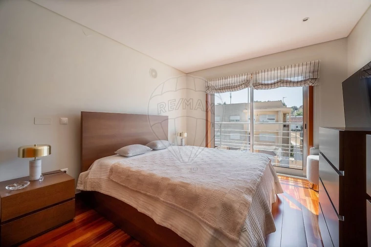 Apartamento T3 para Venda em Cidade da Maia Foto 16