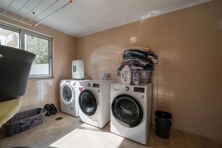 Apartamento T3 para Venda em Cidade da Maia Foto 23