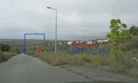 Terreno Misto para Venda em Abrantes (São Vicente e São João) e Alferrarede