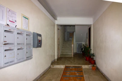 Apartamento T2 para Venda em Benfica