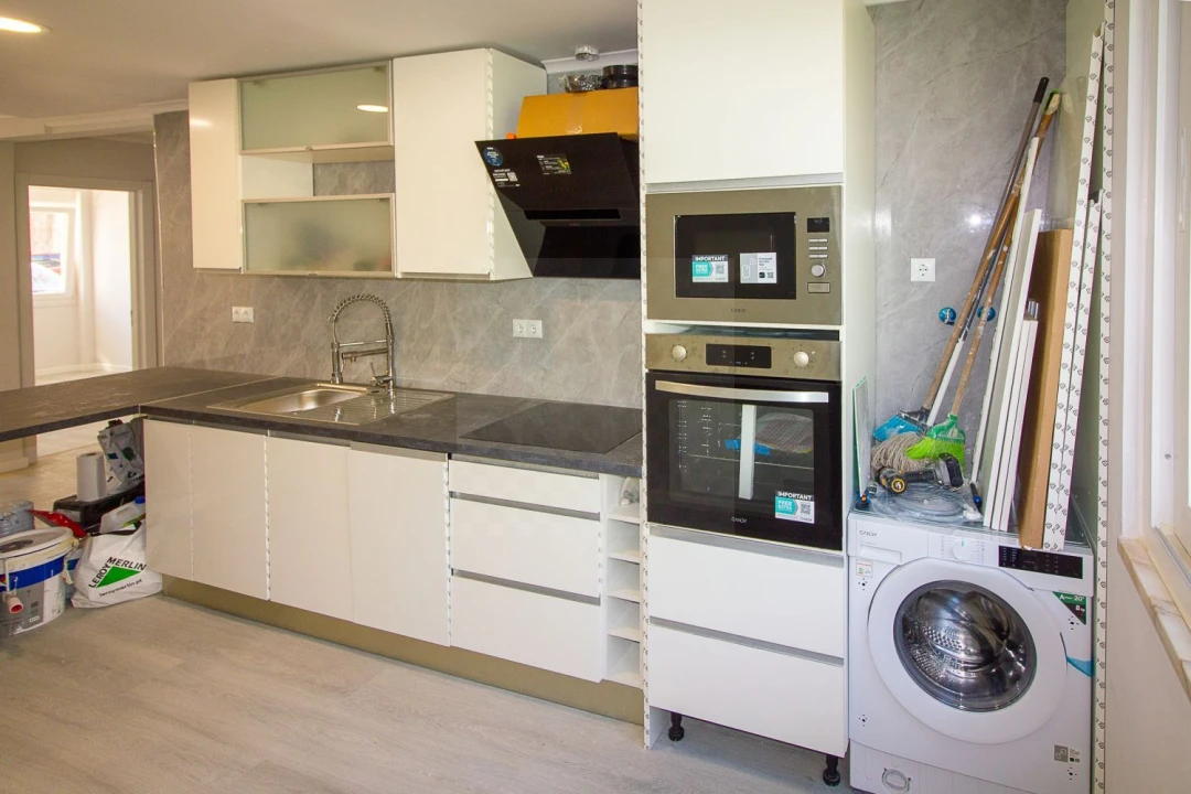 Apartamento T2 para Venda em Benfica Foto 5