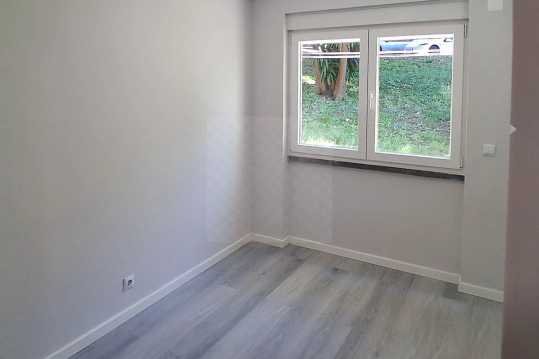 Apartamento T2 para Venda em Benfica Foto 20
