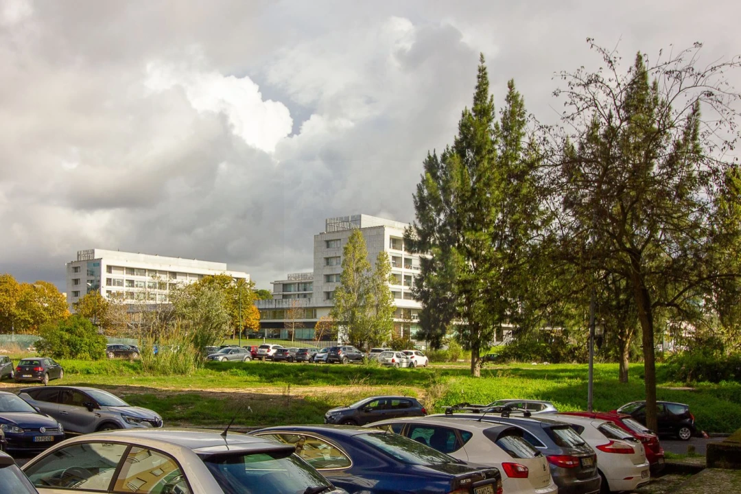 Apartamento T2 para Venda em Benfica Foto 1