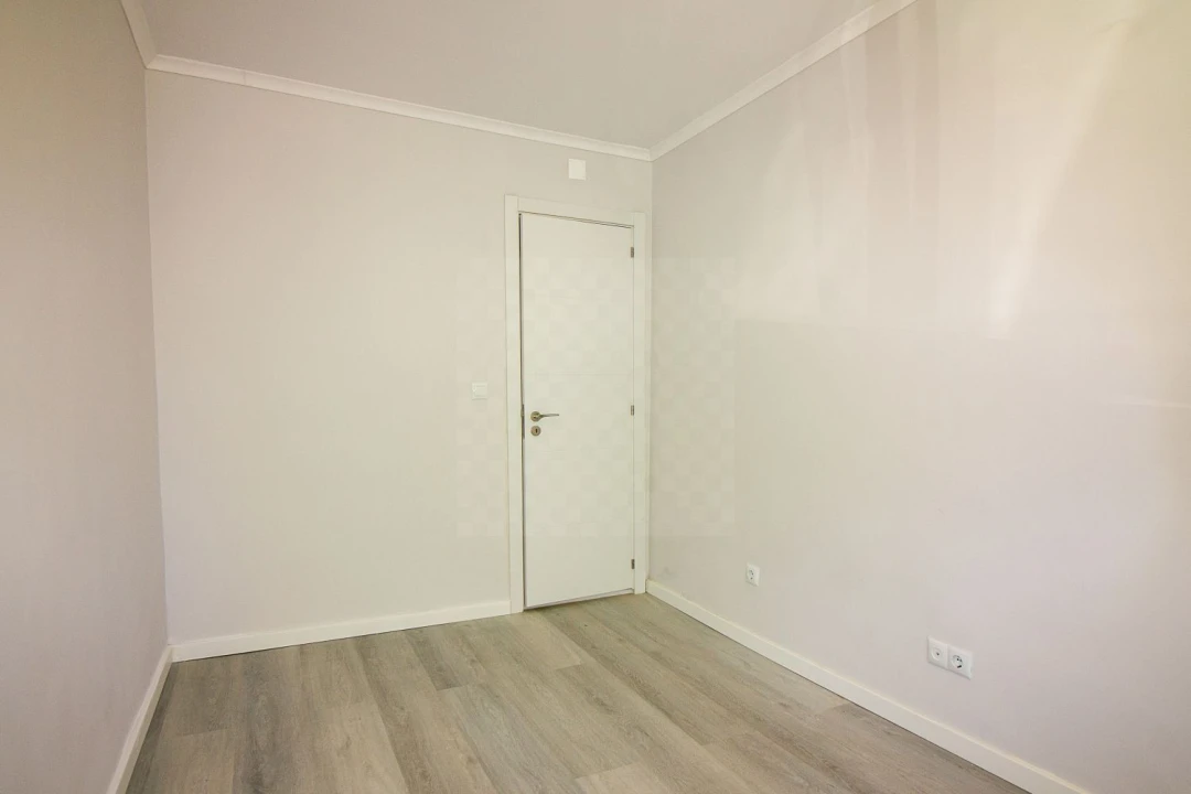 Apartamento T2 para Venda em Benfica Foto 18