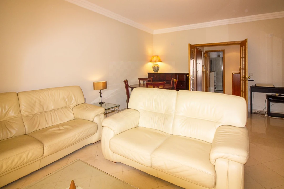 Apartamento T2 para Venda em Costa da Caparica Foto 6