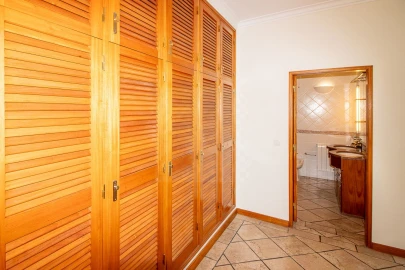 Moradia T5 para Venda em Sesimbra (Castelo)