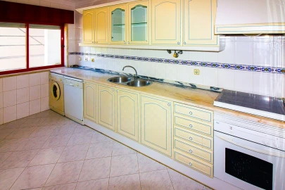 Apartamento T2 para Venda em Algueirão-Mem Martins