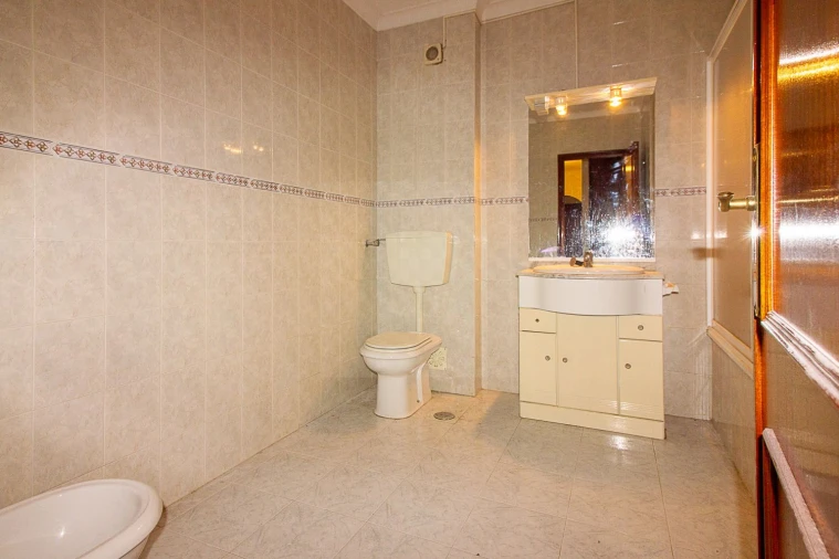 Apartamento T2 para Venda em Algueirão-Mem Martins Foto 11