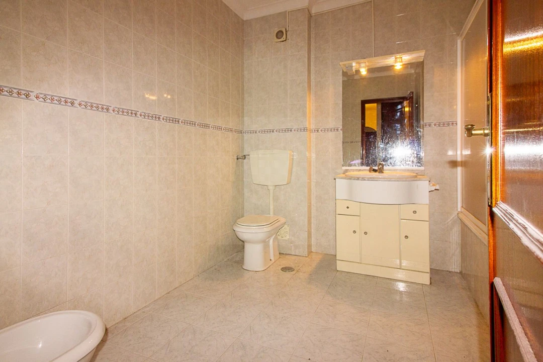 Apartamento T2 para Venda em Algueirão-Mem Martins Foto 11